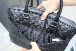 Picture of Gucci Mens Bags _SKUfw167605663fw